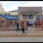 Sancionaron a un alumno por llevar un arma blanca y perdió las estampillas escolares