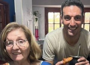 SCALONI Y SU MAMA