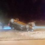 Manejaba alcoholizado con dos niños y provocó un grave accidente en la autopista