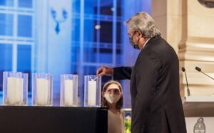 alberto fernandez muertos covid