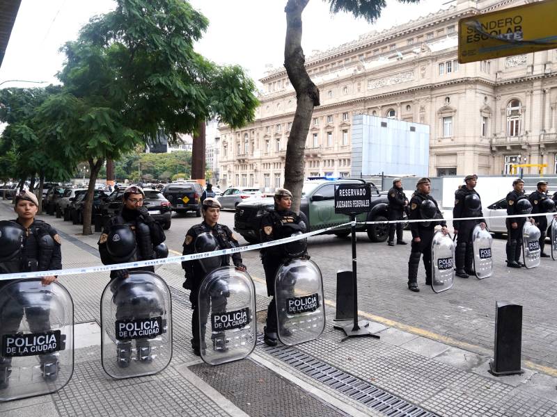 amenaza de bomba en recoleta