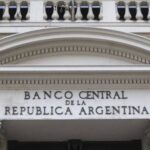 El Banco Central compró USD 457 millones en un día y superó la mitad de la meta anual