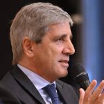 Caputo descartó nuevos anuncios para el campo en el acto de Milei en la Rural