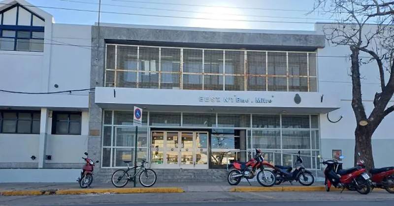 detuvieron a alumno por amenaza en pergamino