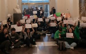 estudiantes tomaron Palacio Pizzurno