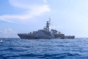 hms medway en aguas argentinas