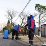 Calles sin asfaltar, zanjones abiertos y reclamos de tres décadas frente al intendente