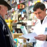 Menos medicamentos gratuitos: el impacto en jubilados y familias