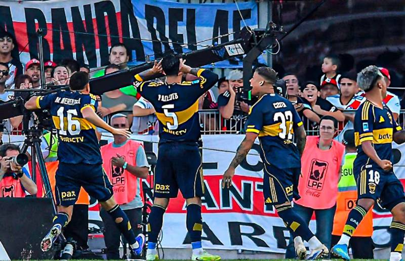 paredes superclasico