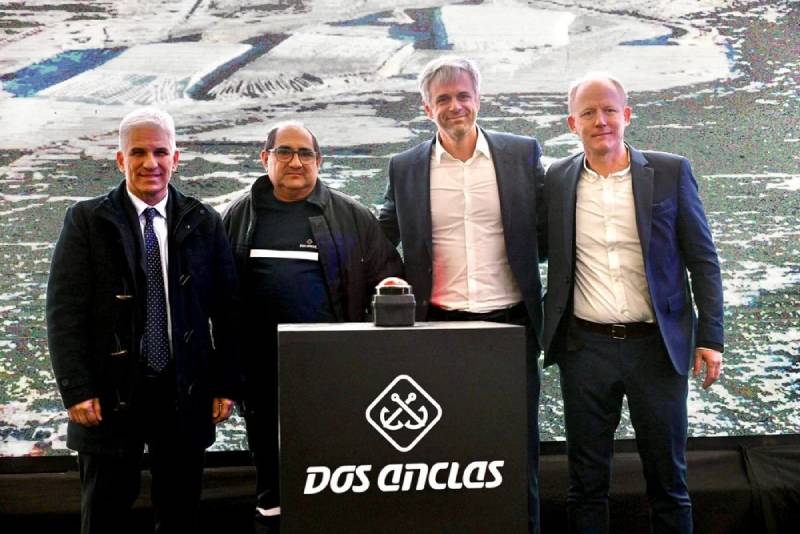 poggi dos anclas