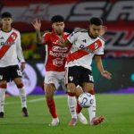 River sufrió en Bogotá pero rescató un valioso empate
