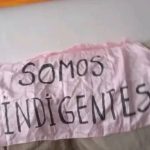 El cartel que le costó un sumario a una maestra de Villa Mercedes con sueldo 20% bajo la pobreza