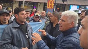 trabajadores contra poggi